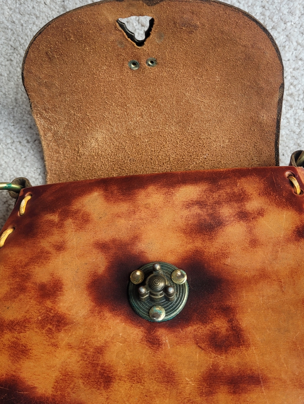 Stunning Artisan Shoulder Tooled Full Grain Genuine Leather Bag - Picture 11 of 13